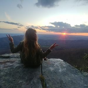 Meet your Posher, Anya